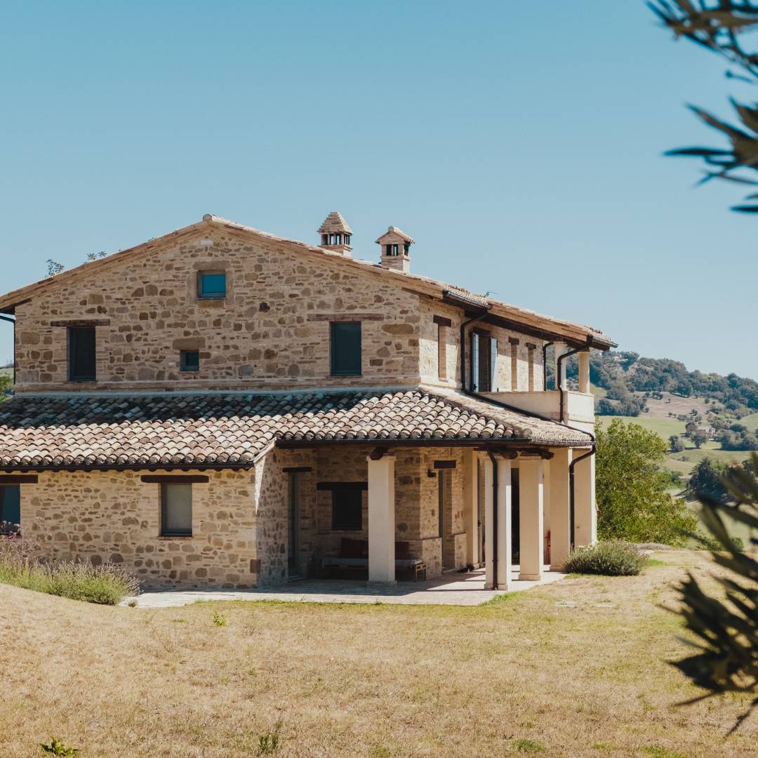 Stunning Stone House Design Concepts