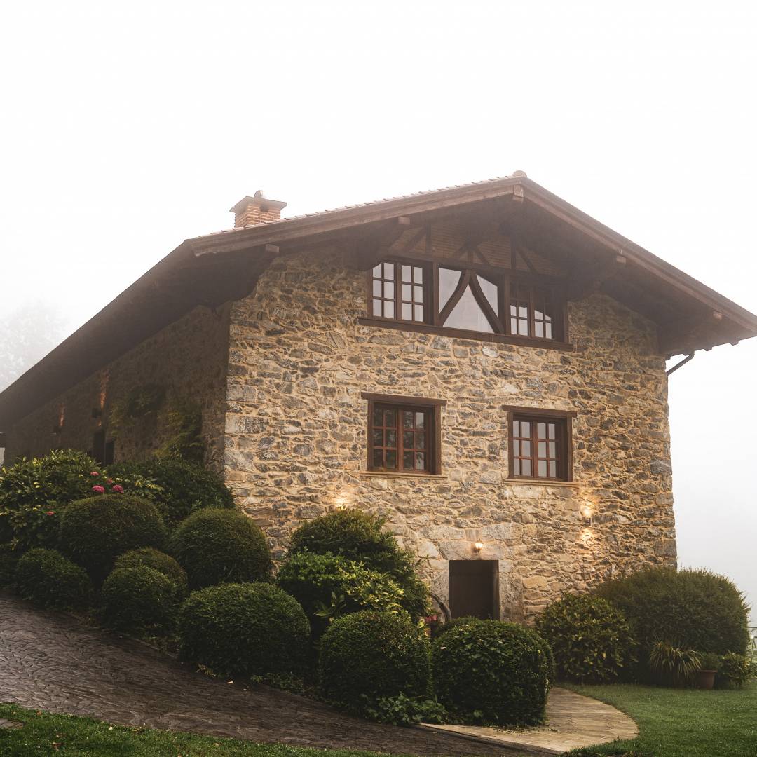 You can use it as a single family home or as part of a larger compound.