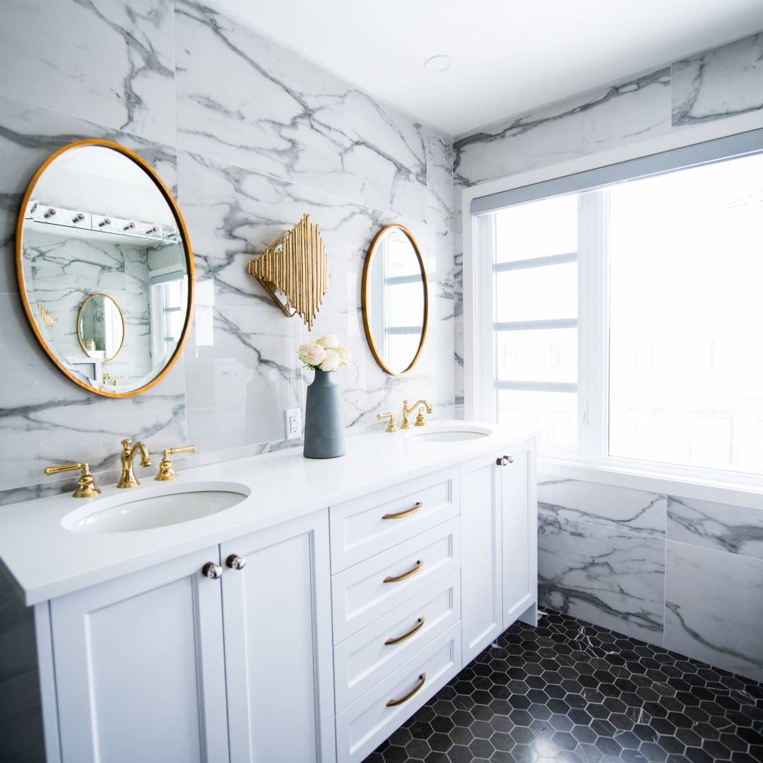 Cabinet Ideas for your Bathroom