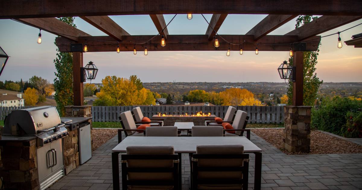 arcwind--OKp-rhSWE4-unsplash.jpg (922 KB)